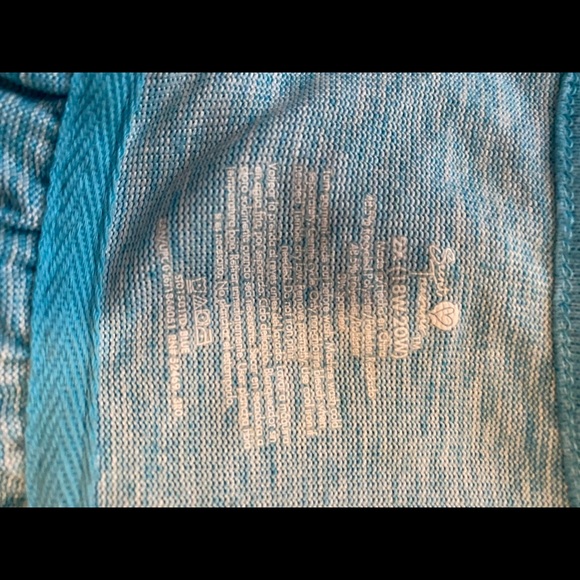 BUNDLE: 3 tanks!! - Picture 4 of 9